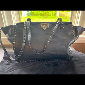 Valentino should bag - hard to find *RARE****